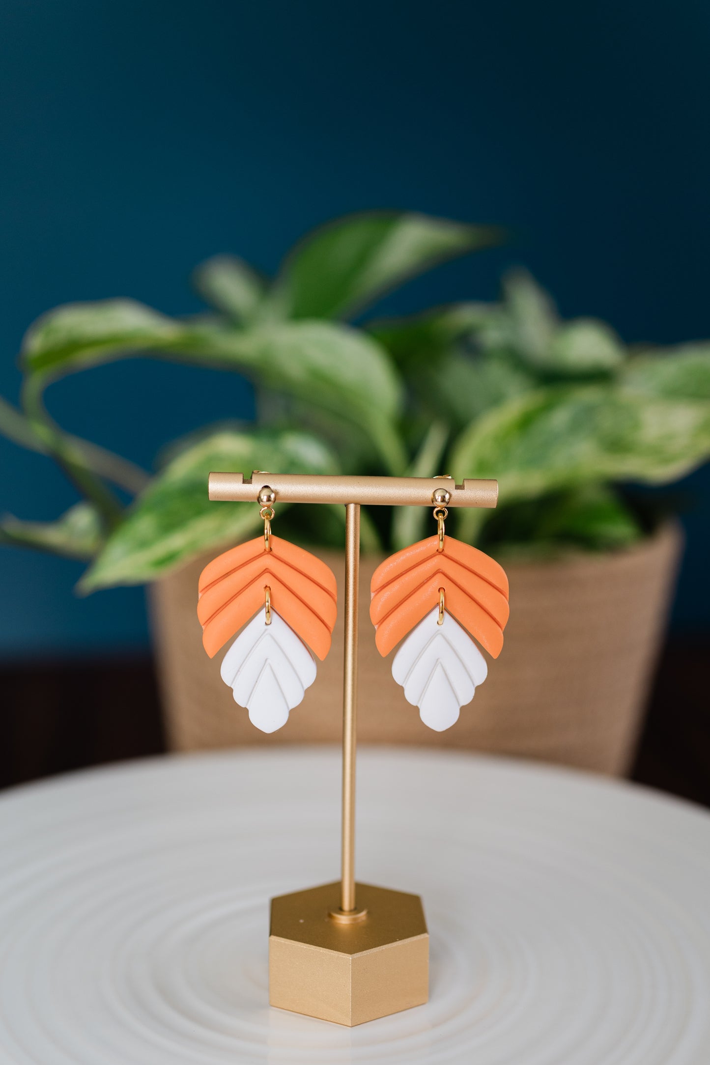 Orange and White, Heather design
